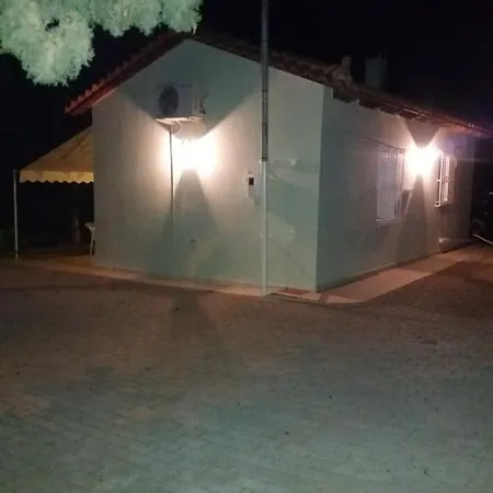 Σπίτι διακοπών Eirini House *